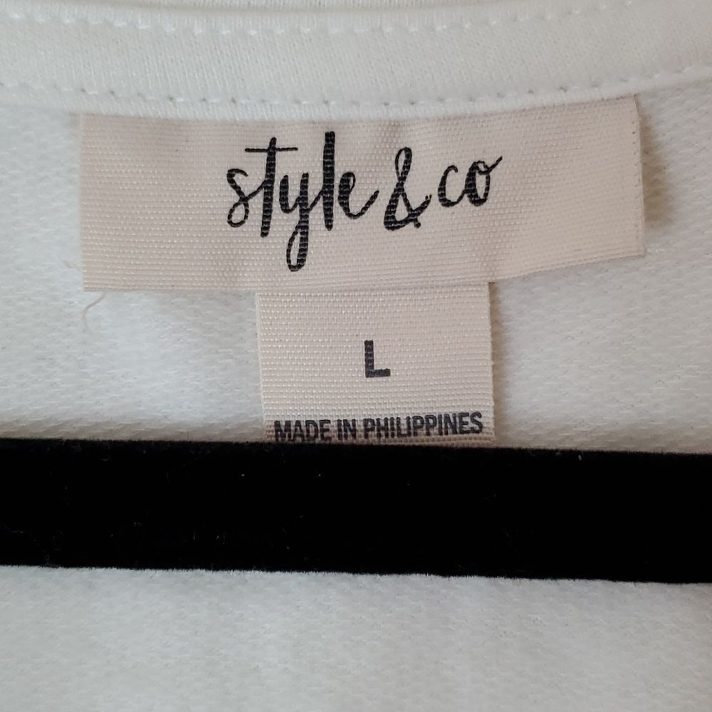NWT - Style & Co. Cream Ruffle Sleeve Top - Picture 4 of 5
